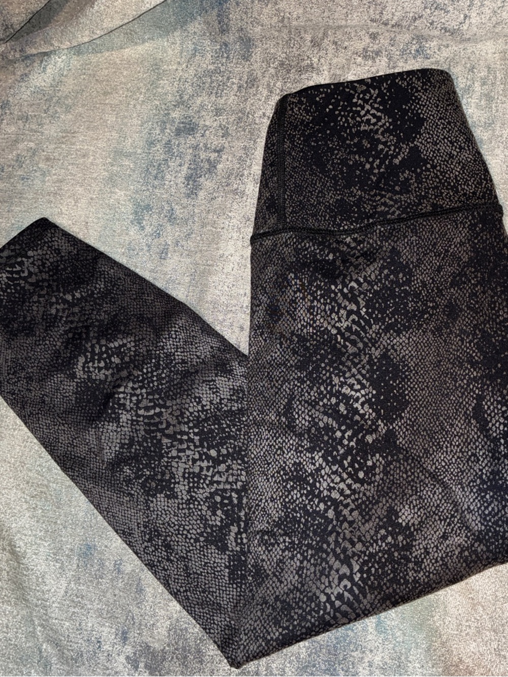 Beyond Yoga Black Snake-Print Joggers